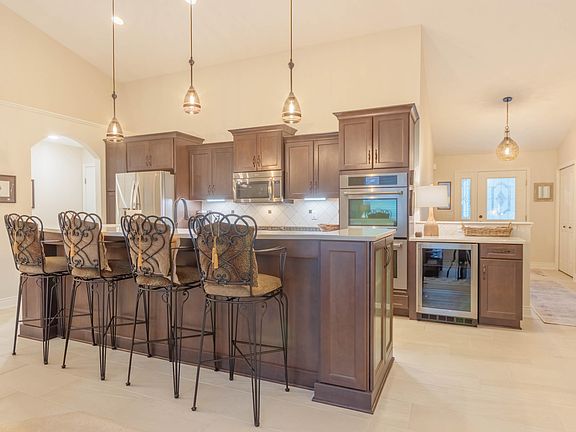 4th image of 1156 Coral Springs Dr