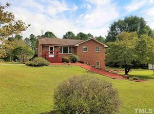 838 Cox Maddox Rd, Sanford, NC 27332