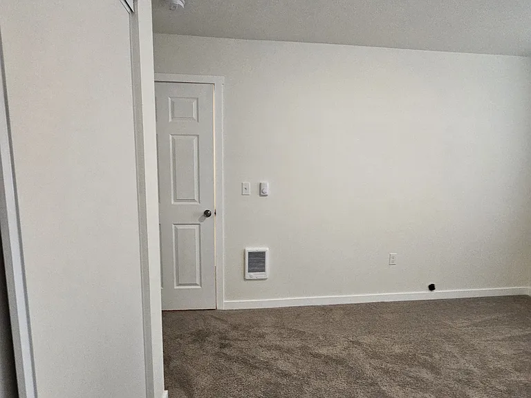 West Brook Apartments — Photo 11
