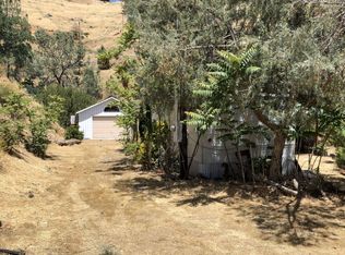 52 Hummingbird Rd, Wofford Heights, CA 93285