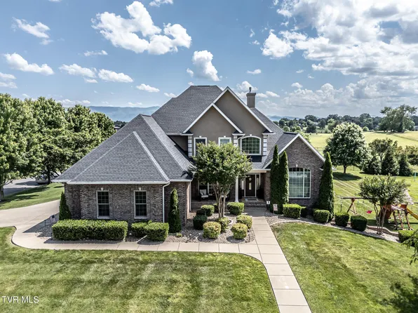 201 W Hawthorne Ct, Greeneville, TN 37745