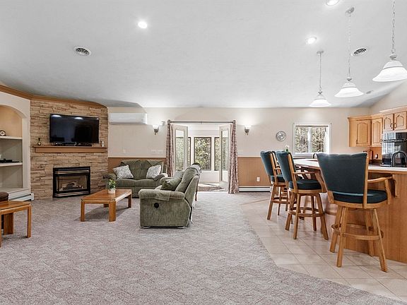 4th image of 118 Willis Rd