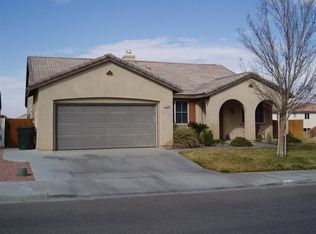 13764 Thrush Ct, Victorville, CA 92394