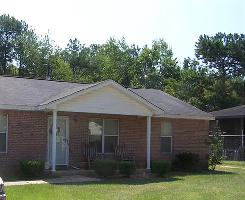 1006 Hobson St Photo 1