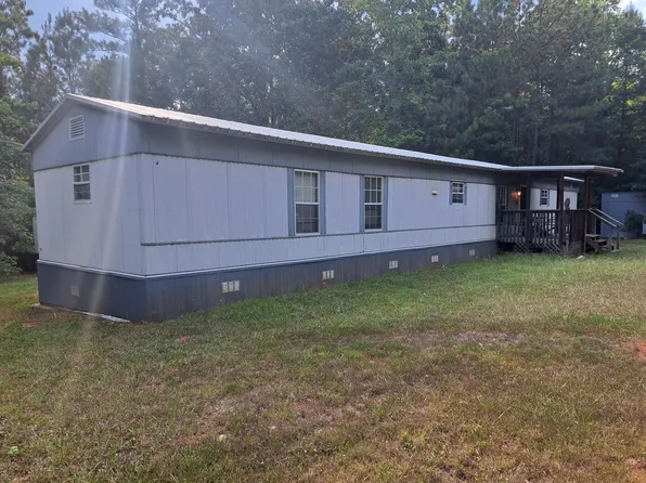 1015 Robinson Rd, Ridgeway, SC 29130