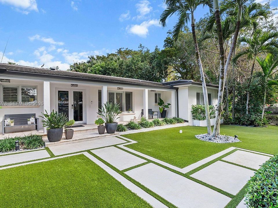 1st image of 6511 Riviera Dr