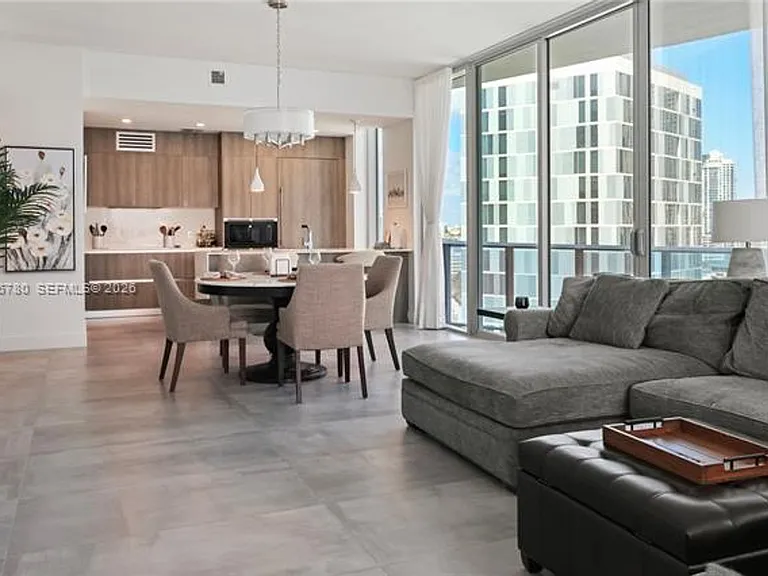 17550 Collins Ave #CU-1205 — Photo 10