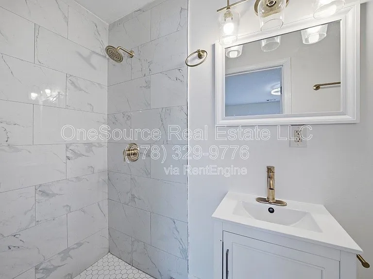 1264 Hartford Ave SW — Photo 5