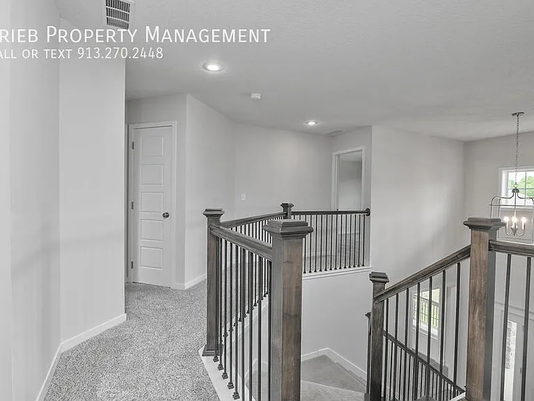 2677 W Dartmouth St — Photo 27