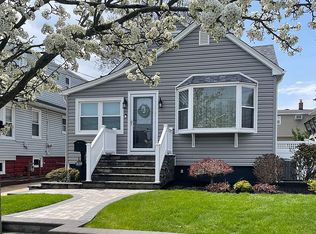 3134 Western Blvd, Baldwin, NY 11510
