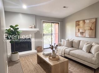 906 Candlewood Dr NW UNIT B, Huntsville, AL 35816