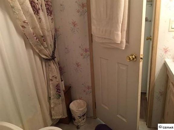 3rd image of 317422 Parkway Lot 317