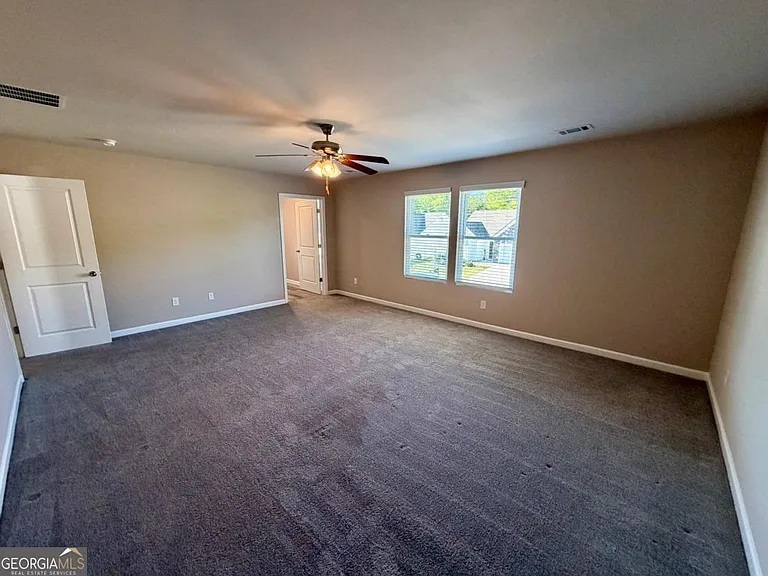 126 W Lexington Ave — Photo 11