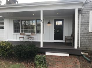 25 Crowell Rd, East Falmouth, MA 02536