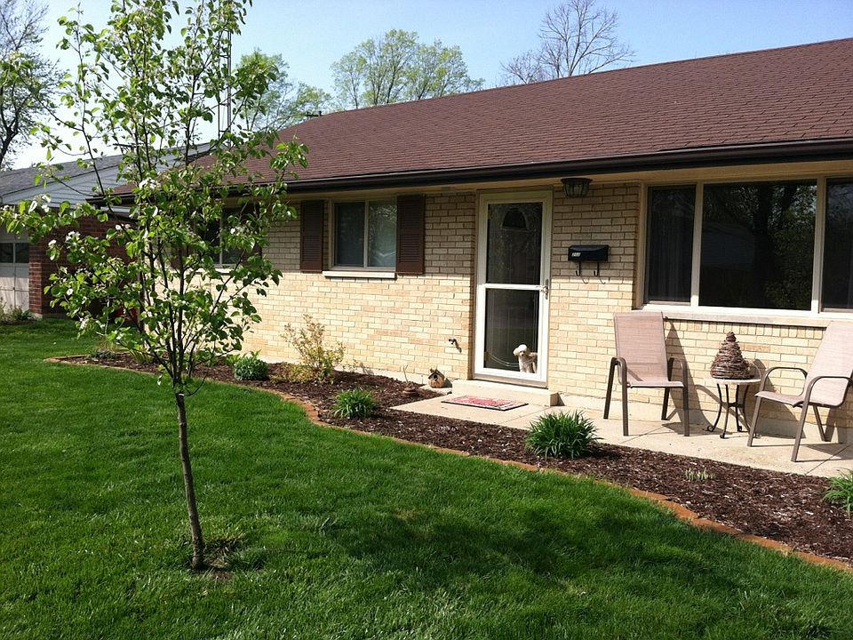 2nd image of 202 W Boitnott Dr