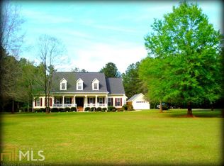 152 Stone Edge Dr, Gray, GA 31032