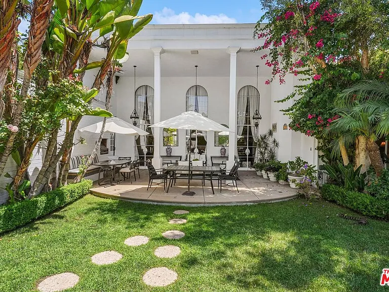 717 N Rodeo Dr — Photo 33