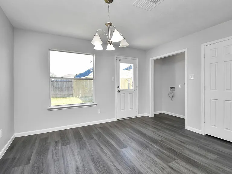 21602 Ornella Cir — Photo 11