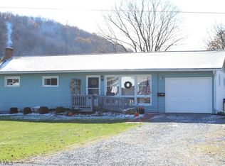 617 W Penn St, Bedford, PA 15522
