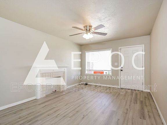 3rd image of 1232 SW 30th St