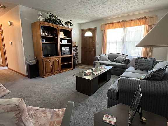 5th image of 7632 S Sherman Dr