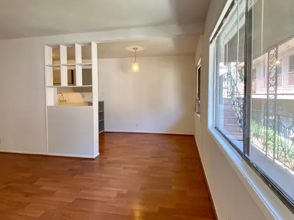 8277 Fountain Ave #7, Los Angeles, CA 90046