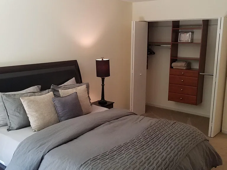 779 S Freeway Dr — Photo 3