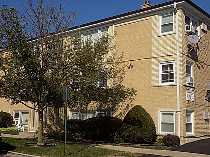 1st image of 7321 W Fullerton Ave APT 4
