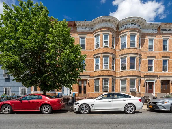 3280 38th Street, Astoria, NY 11103