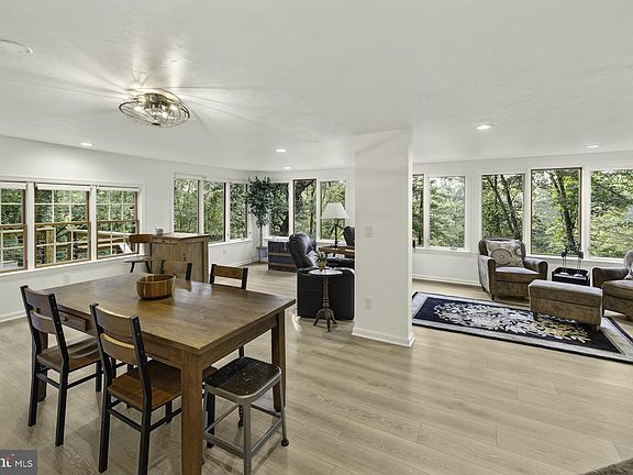 5th image of 229 Boy Scout Rd