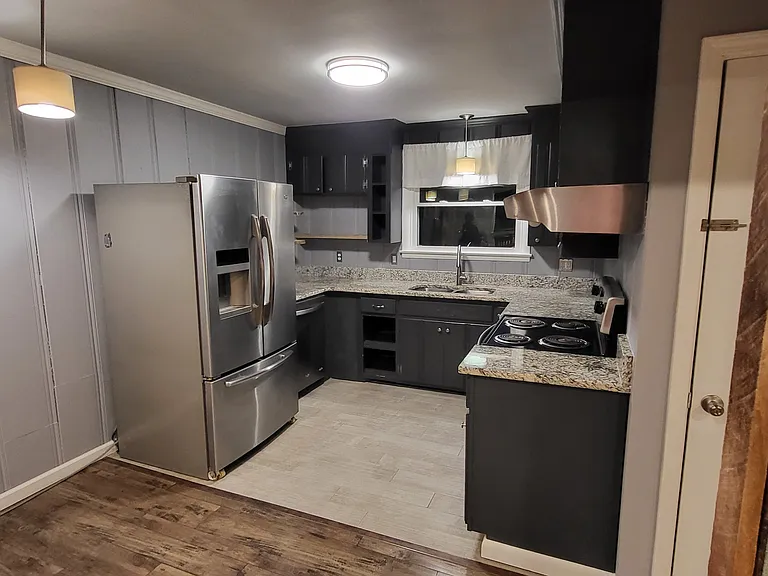 304 Dorr Dr — Photo 14