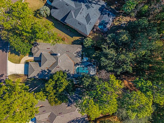 2nd image of 86144 Hampton Bays Dr