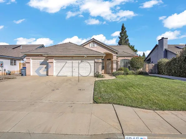 1849 Athens Ave, Clovis, CA 93611