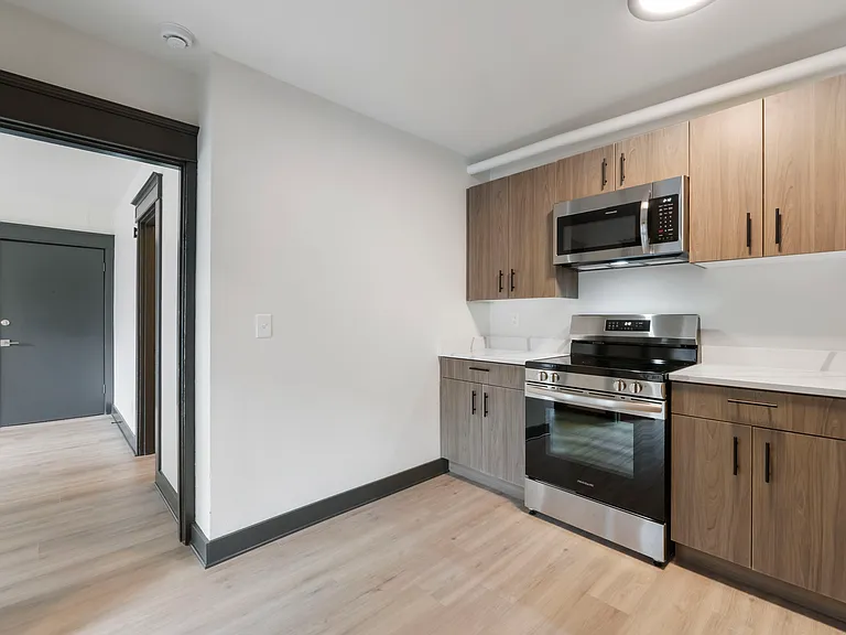 Kensington Apartments — Photo 55