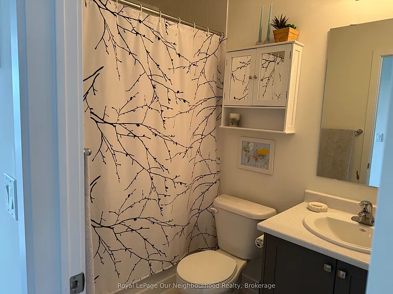 160 Densmore Rd #202 — Photo 14