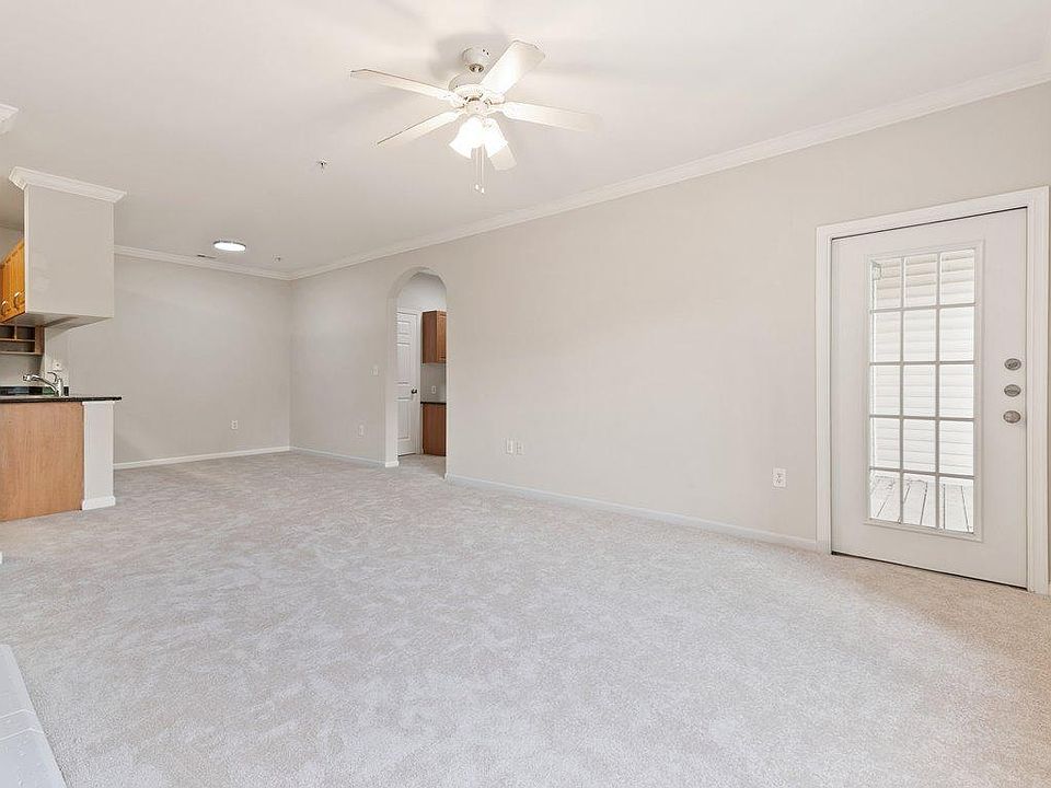 1st image of 12100 Garden Grove Cir Unit 204