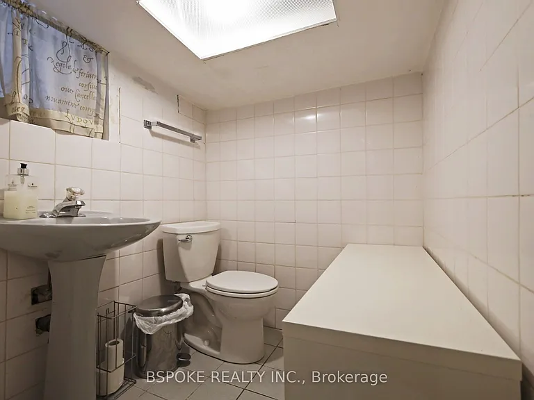 21 Curzon St — Photo 23