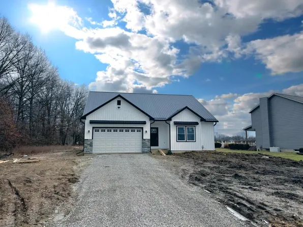 160 Holder Rd, Baltimore, OH 43105