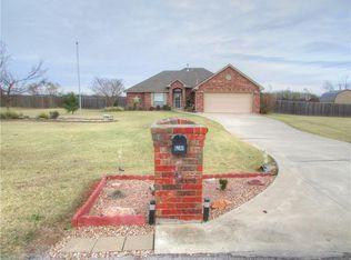 6289 Moon Lake Cir, Shawnee, OK 74804