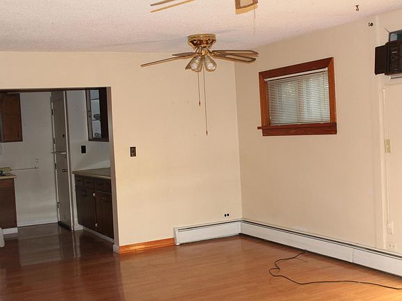 5th image of 29 Ahorn Dr