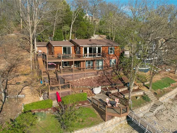 191 Tracy Ln, Lake Ozark, MO 65049