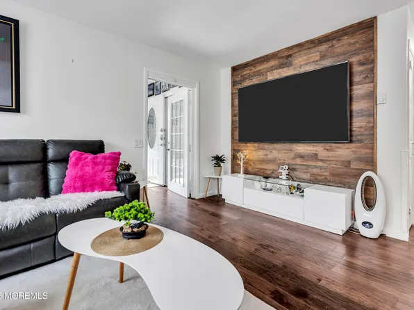 32 Columbus Boulevard #A, Whiting, NJ 08759