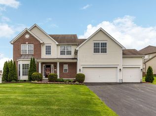 2500 Roe Dr, Lewis Center, OH 43035