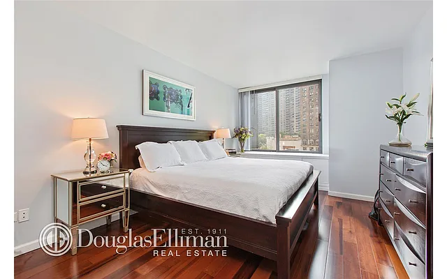 Sold by Douglas Elliman | media 4