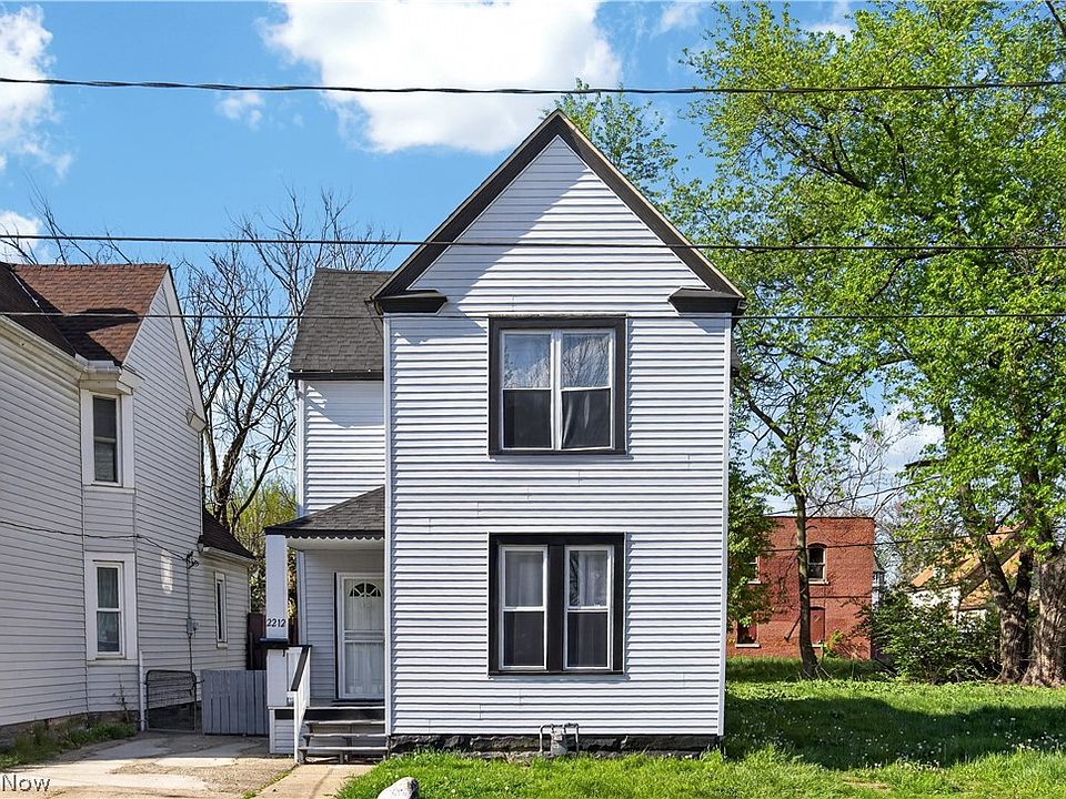 1st image of 2212 Selzer Ave