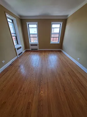 Rented by Contact Realty | media 40