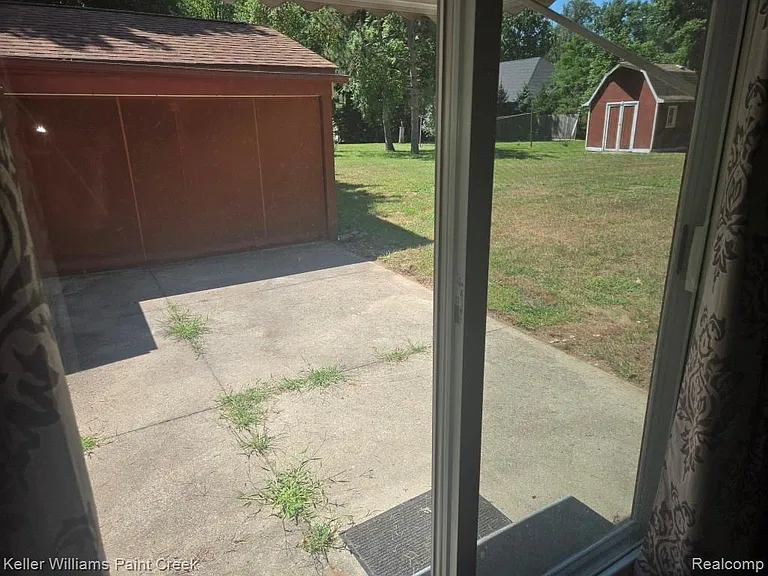 1460 Gravel Ridge Dr — Photo 15