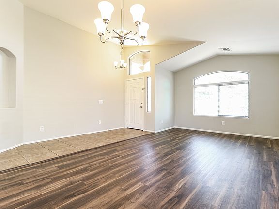 4th image of 1610 W Fruit Tree Ct