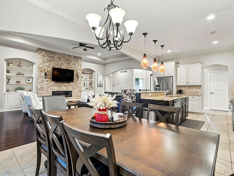13050 Burningwood Dr, photo 12