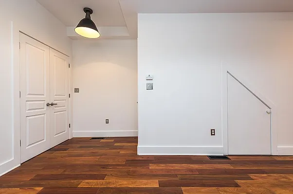 Rented by Nooklyn NYC LLC | media 16